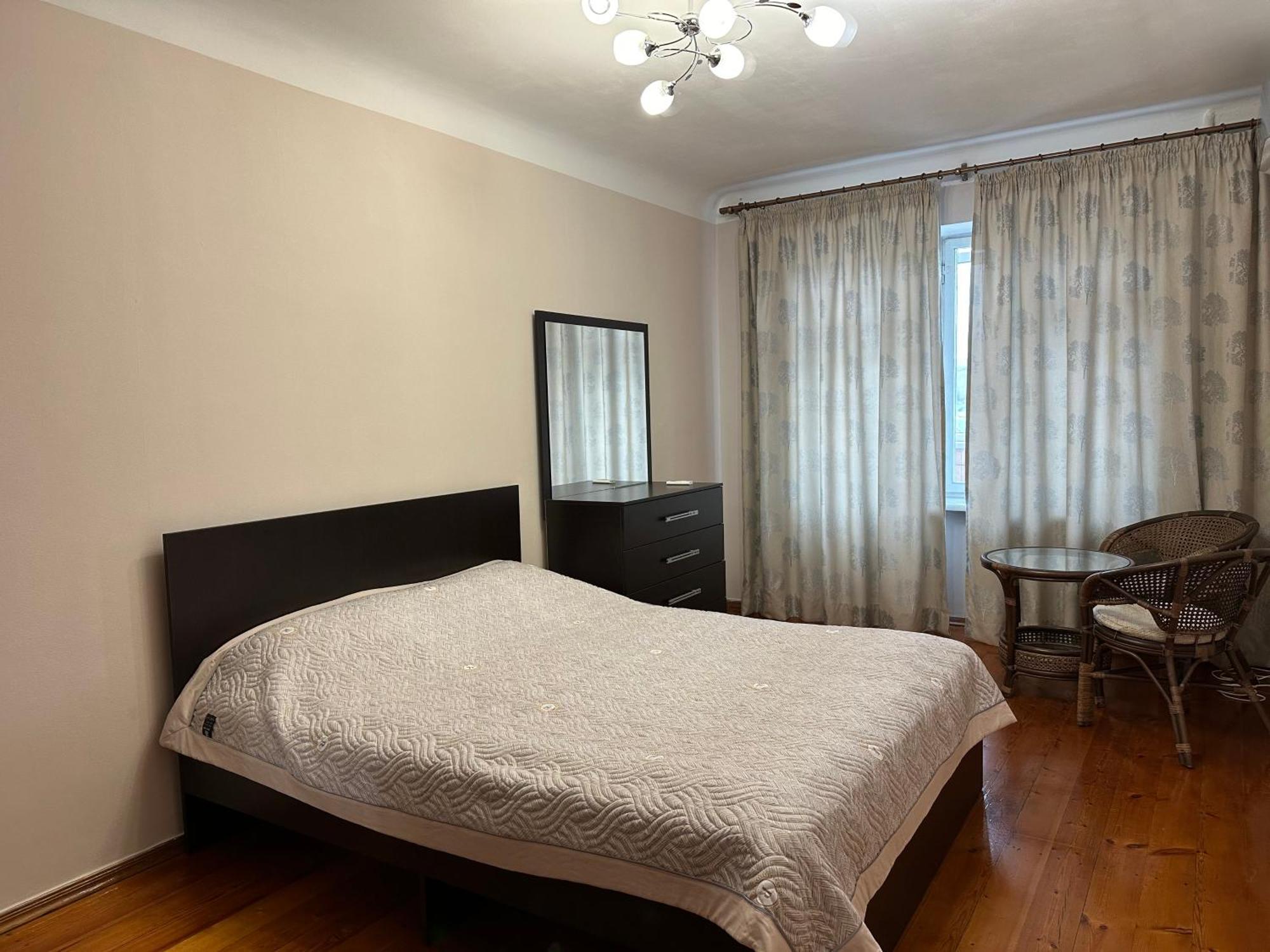דירות בישקק Cosy flat in the city center מראה חיצוני תמונה