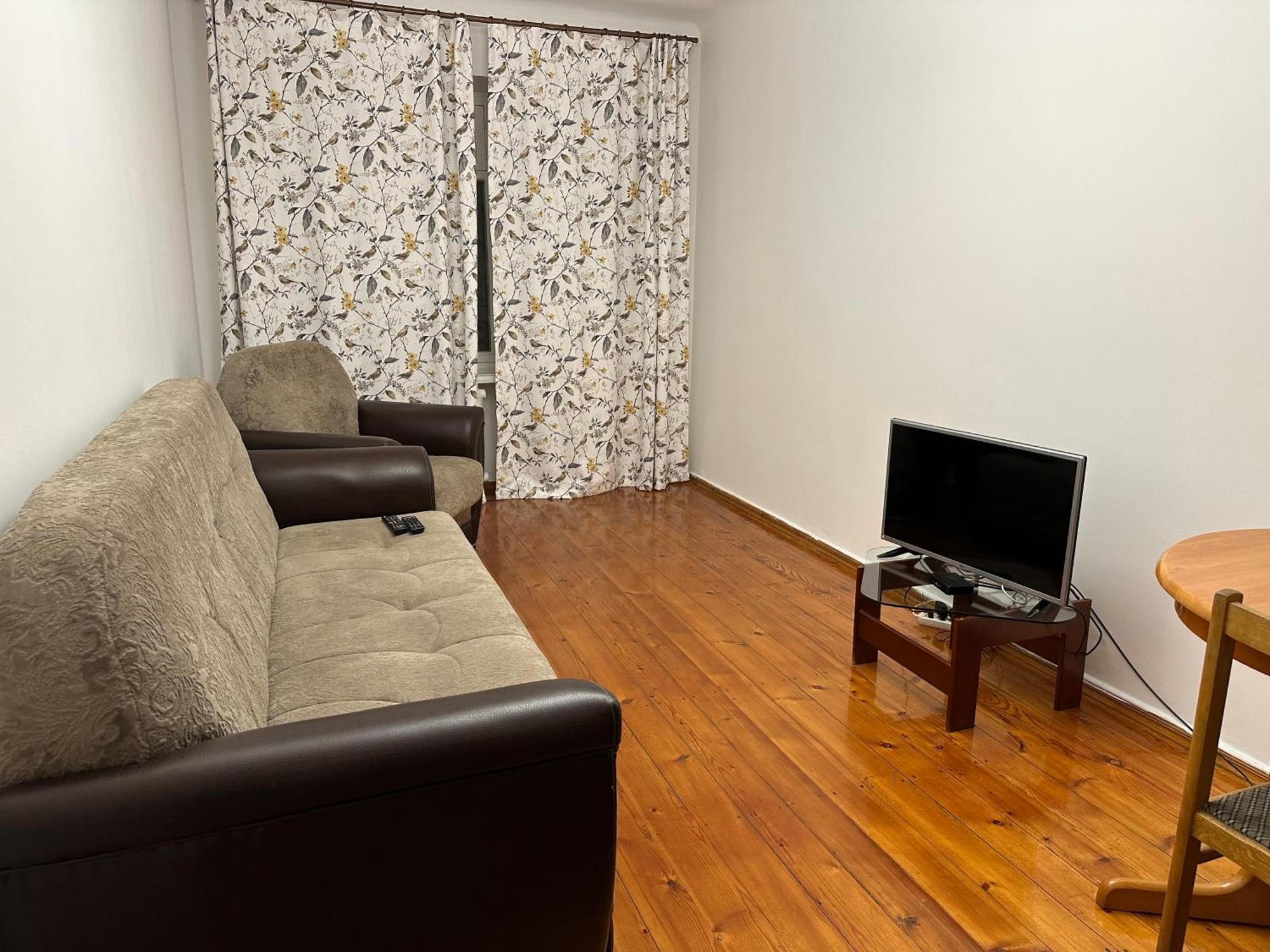 דירות בישקק Cosy flat in the city center מראה חיצוני תמונה